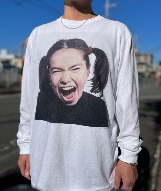 【Unesex】Bjork × Kevin Cummins Photo Grahic Tee - WHITE