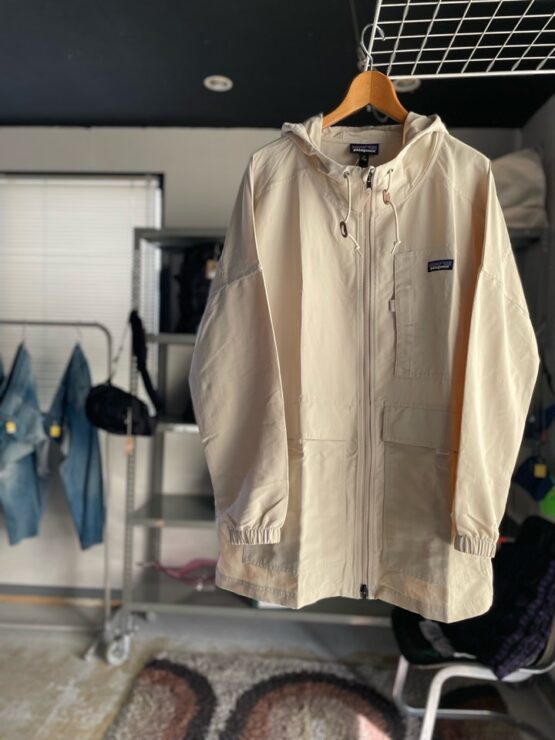 【Men's】patagonia | パタゴニア　W's Skysail Unlined Parka - PUMICE