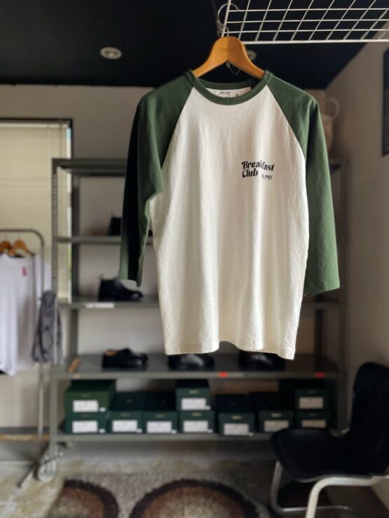 【Ladies】free rage | フリーレイジ　Baseball Tee  "Breakfast Club" - WHITE × GREEN