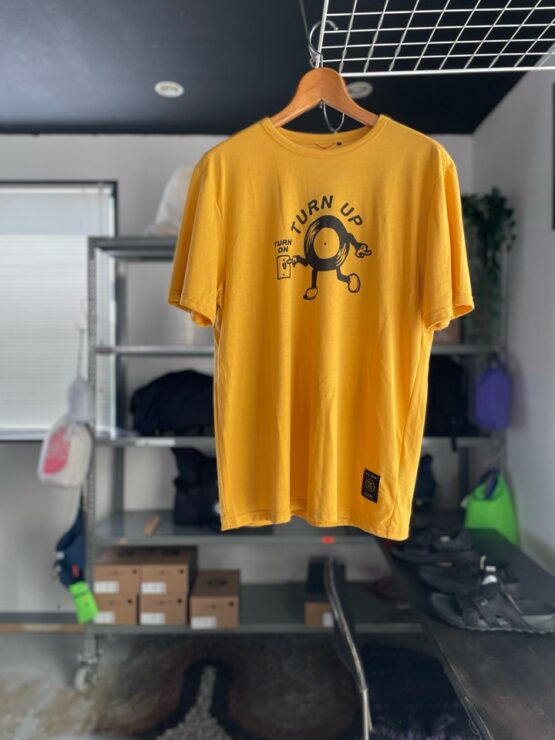 【Men's】RUN AMOK | ランアモック　Mathis Core SS - GOLD