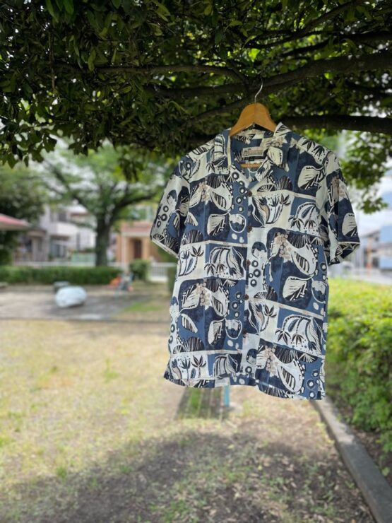 【Men's】patagonia | パタゴニア　Men's La'au Pataloha Shirt - ISLAND SEEDS : UTILITY BLUE [52552]