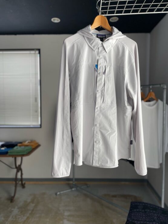 【Men's】patagonia | パタゴニア　Men's River Rambler Hybrid Sun Hoody - CRISP GREY [41785]
