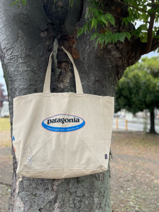 【Unisex】patagonia | パタゴニア　Recycled Oversized Tote - LONG WAY ROUND : CLASSIC TAN [59255]