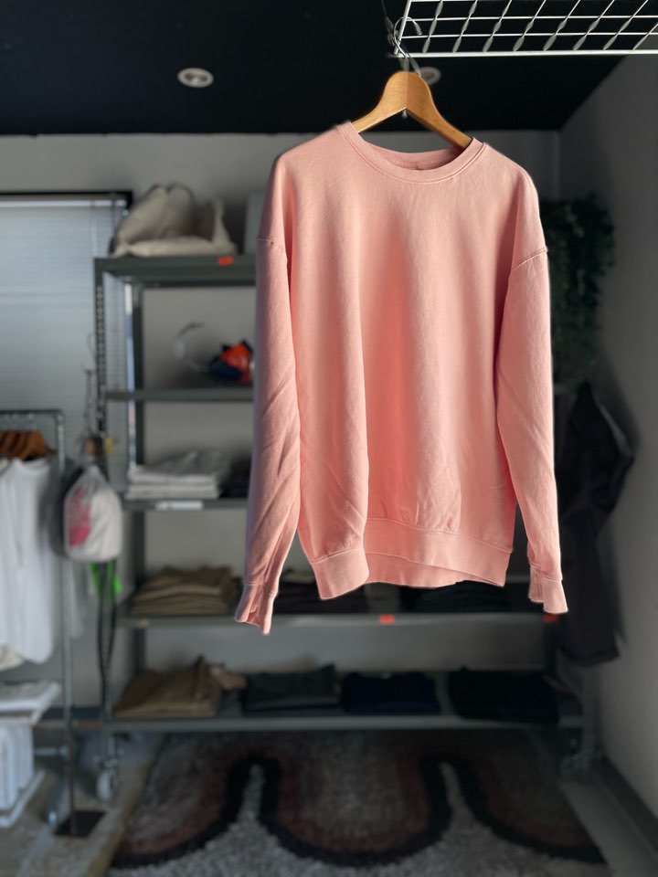 【Unisex】the hommage effort | オマージュ Garment Dye Crew Sweat - PEACH