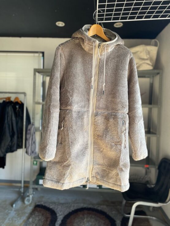 【Ladies】patagonia | パタゴニア　Women's Lonesome Mesa Hooded Parka - SEABIRD GREY [23265]