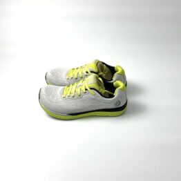 TOPO Athletic | トポアスレチック　FLI LYTE - SILVER / LIME