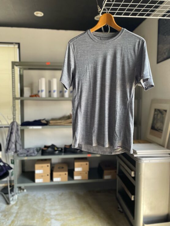 【Men's】patagonia | パタゴニア Men's Cap Cool Lightweight Shirt - FORGE GREY : FEATHER GREY X-DYE [45760]