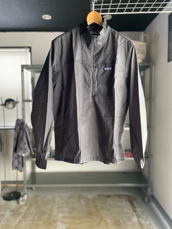 【Men's】patagonia | パタゴニア　M's Houdini Stash 1/2 Zip Pullover - FORGE GREY [23410]