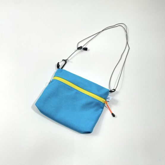 【Unisex】City To Summit | シティートゥーサミット　Runners Sacoche - NEON BLUE