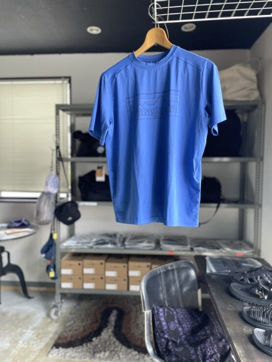 【Ladies】patagonia | パタゴニア　Kid's Cap Silkweigt T-Shirt - P-6 OUTLINE : EDDY BLUE [62381]