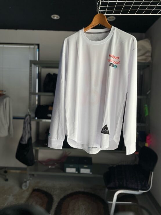 【Unisex】STAMP Run&Co | スタンプ ランアンドカンパニー　STAMP Long Sleeve Tee "Support Your Local.24" - WHITE