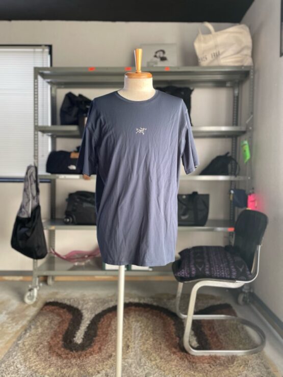 【USED】ARC'TERYX　Actinuim SS - DEEP NAVY