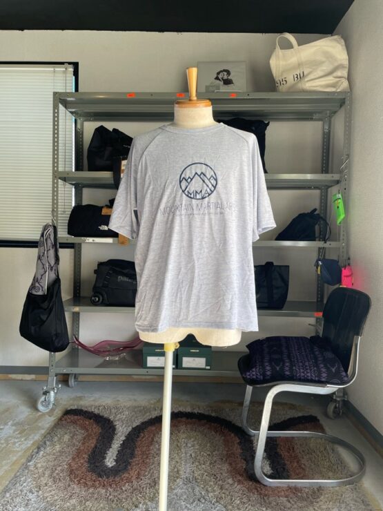 【USED】MOUNTAIN MARTIAL ARTS　Raglan Sweat Tee - GREY