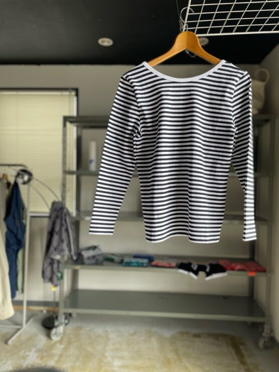 【Ladies】Le minor | ルミノア　Mademoiselle U-Neck - WHITE/BLACK [20GF16404WBK]