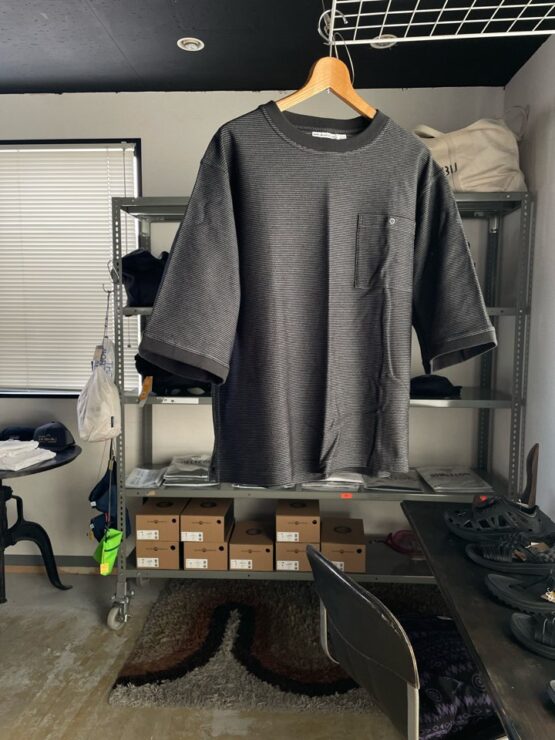 【Men's】BURLAP OUTFITTER | バーラップアウトフィッター　Half Sleeve B.B Stripe Tee - BLACK/GREY