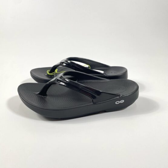 【Ladies】OOFOS | ウーフォス　OOlala - BLACK