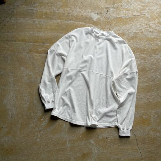 【Unisex】armi | アーミィ　15th Anneversary Special Order Zan;p Football Tee - WHITE