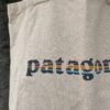 【Unisex】patagonia | パタゴニア　Recycled Market Tote - '73 TEXT LOGO : CLASSIC TAN [59250] - 画像 (3)