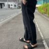 【Men's】Re made in tokyo japan | アールイーメイドイントーキョージャパン　French Linen Tuck Pants - BLACK - 画像 (5)
