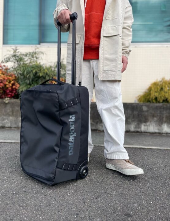 【Unisex】patagonia | パタゴニア　Black Hole Wheeled Duffel 40L - BLACK [49379]