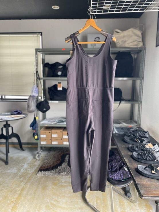 【Ladies】patagonia | パタゴニア　Women's Fleet With Jumpsuit - BLACK [56996]