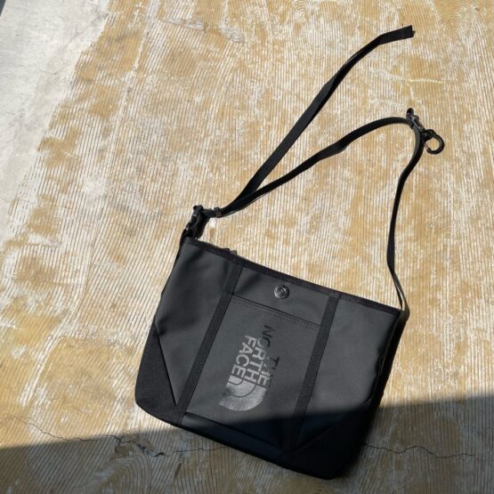 【Unisex】THE NORTH FACE | ザ・ノースフェイス　BC Sacoche - K ブラック [NM82452]