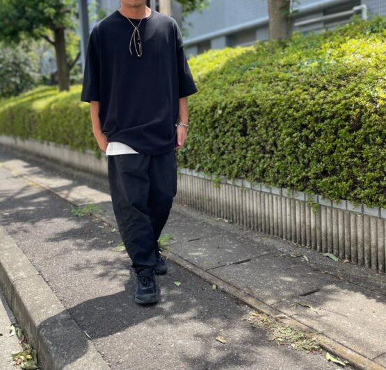 【Unisex】armi | アーミィ　『残布』Zan;p T Oversize - BLACK