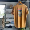 【Men's】patagonia | パタゴニア　Men's Fitz Roy Wild Responsibili-Tee - DRIED MANGO [37702] - 画像 (2)