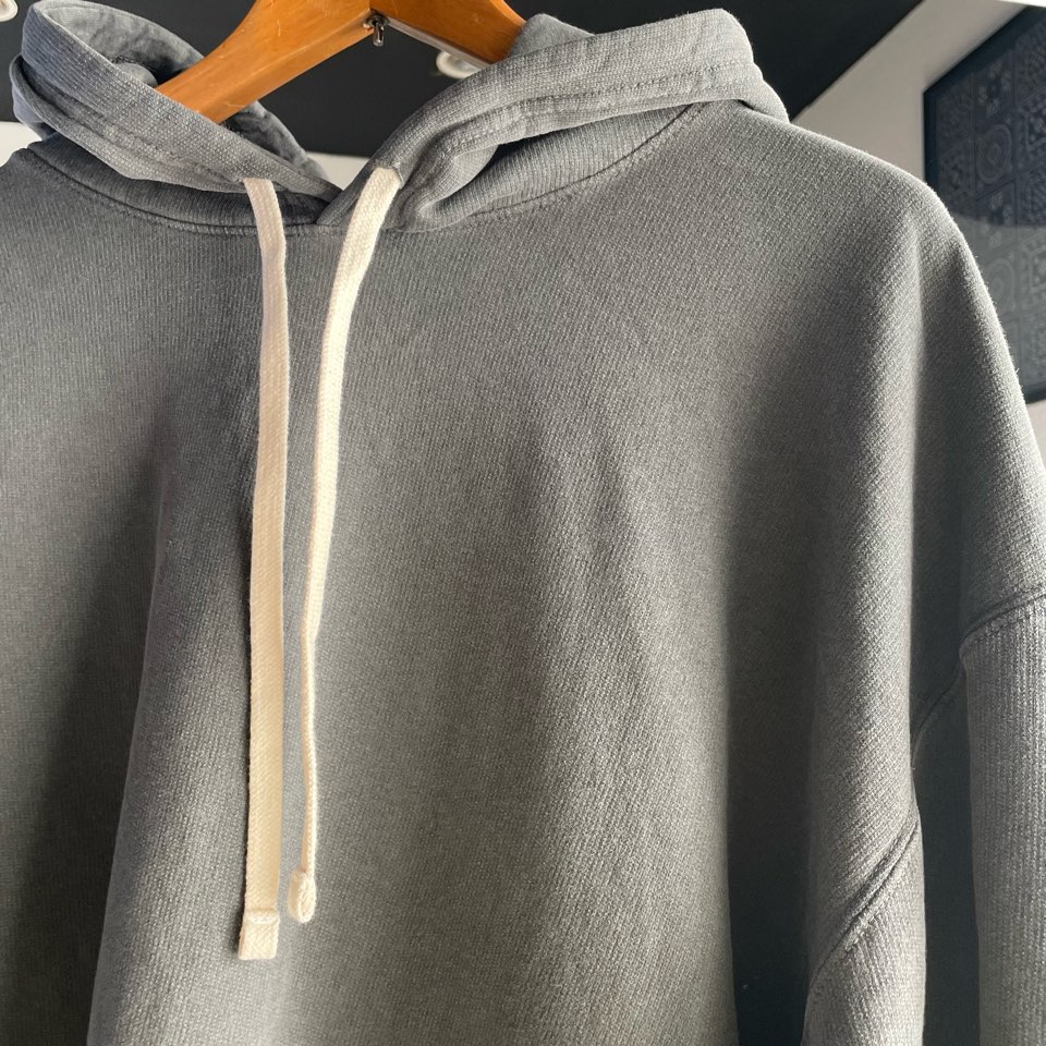 【Unisex】the hommage effort | オマージュ Garment Dye Sweat Hoodie - SUMIKURO - 画像 (7)