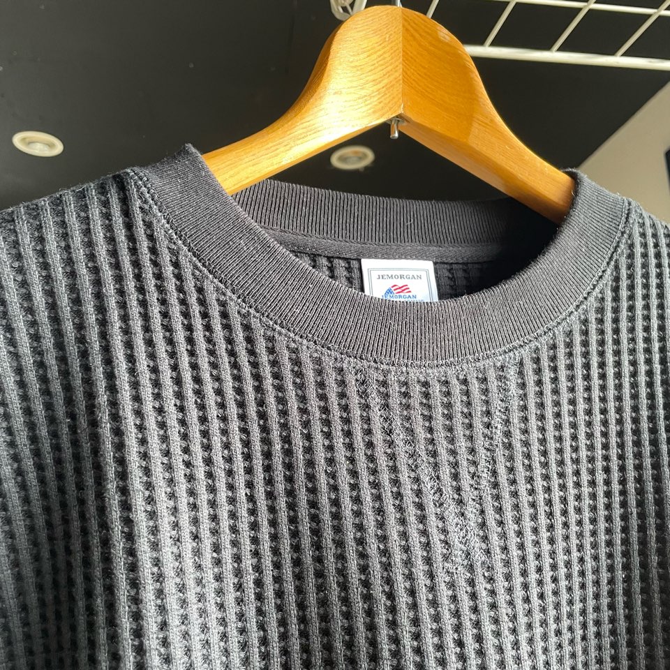 【Unisex】JEMORGAN | ジェーイーモーガン Big Waffle Crew Neck - BLACK - 画像 (9)