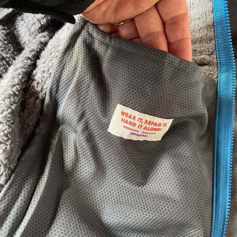 【Men's】patagonia | パタゴニア Men's R2 Tech Face Jacket - FORGE GREY - 画像 (17)