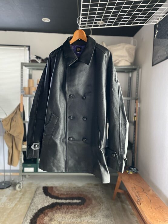 【Men's】NEEDLES | ニードルズ　Double Breasted Car Coat 《Cow Leather》- BLACK [NS077]
