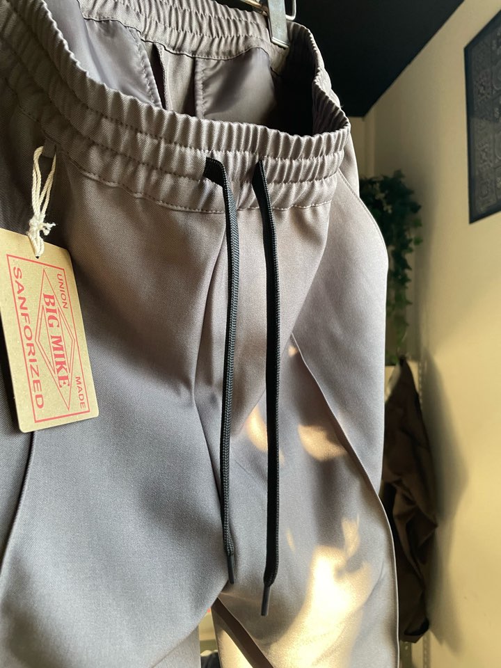 【Men's】BIG MIKE | ビッグマイク Pin Tuck Tropical Easy Pants - GRAY - 画像 (10)