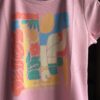 【Ladies】STAMP Run&Co | スタンプ ランアンドカンパニー　STAMP Graphic Women's Run Tee "ENTER THE TRAIL" - PINK - 画像 (4)