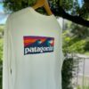 【Men's】patagonia | パタゴニア　Men's L/S Cap Cool Daily Graphic Shirt - WATER BOARDSHORT LOGO:WHITE [45170] - 画像 (2)