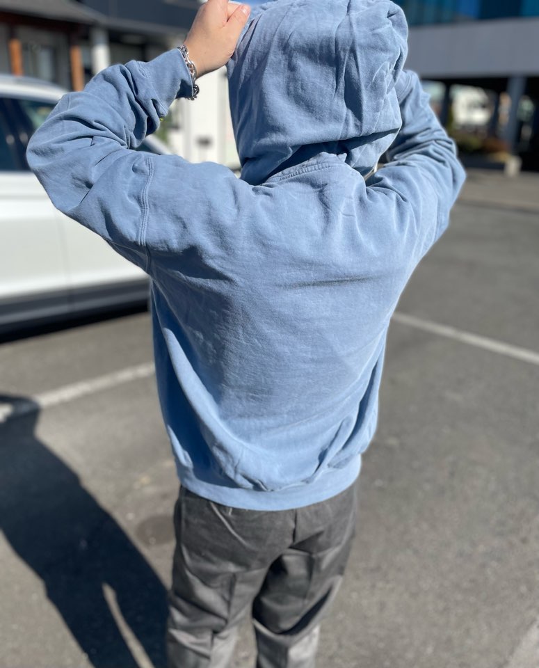 【Unisex】the hommage effort | オマージュ Garment Dye Sweat Hoodie - BLUE - 画像 (5)