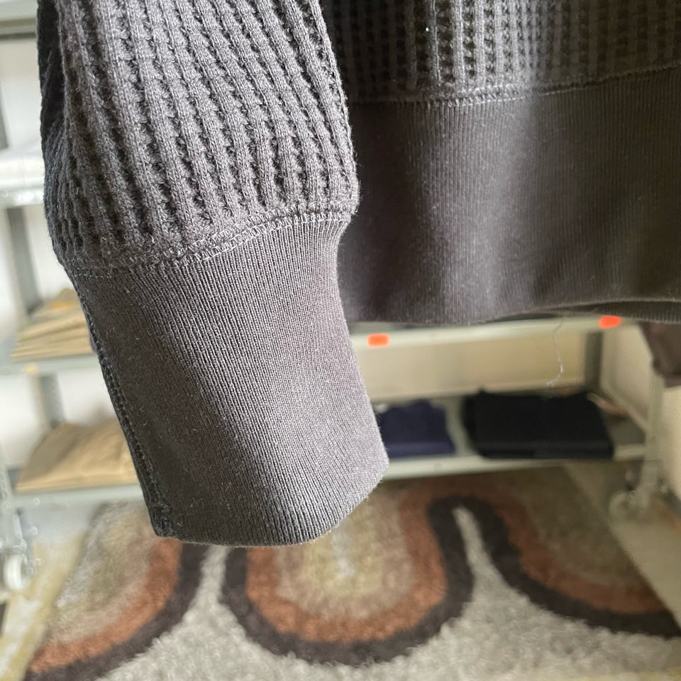 【Unisex】JEMORGAN | ジェーイーモーガン Big Waffle Crew Neck - BLACK - 画像 (10)