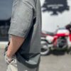 【Men's】Less by SHELTECH | シェルテック　Wide Tee - CHARCOAL - 画像 (7)