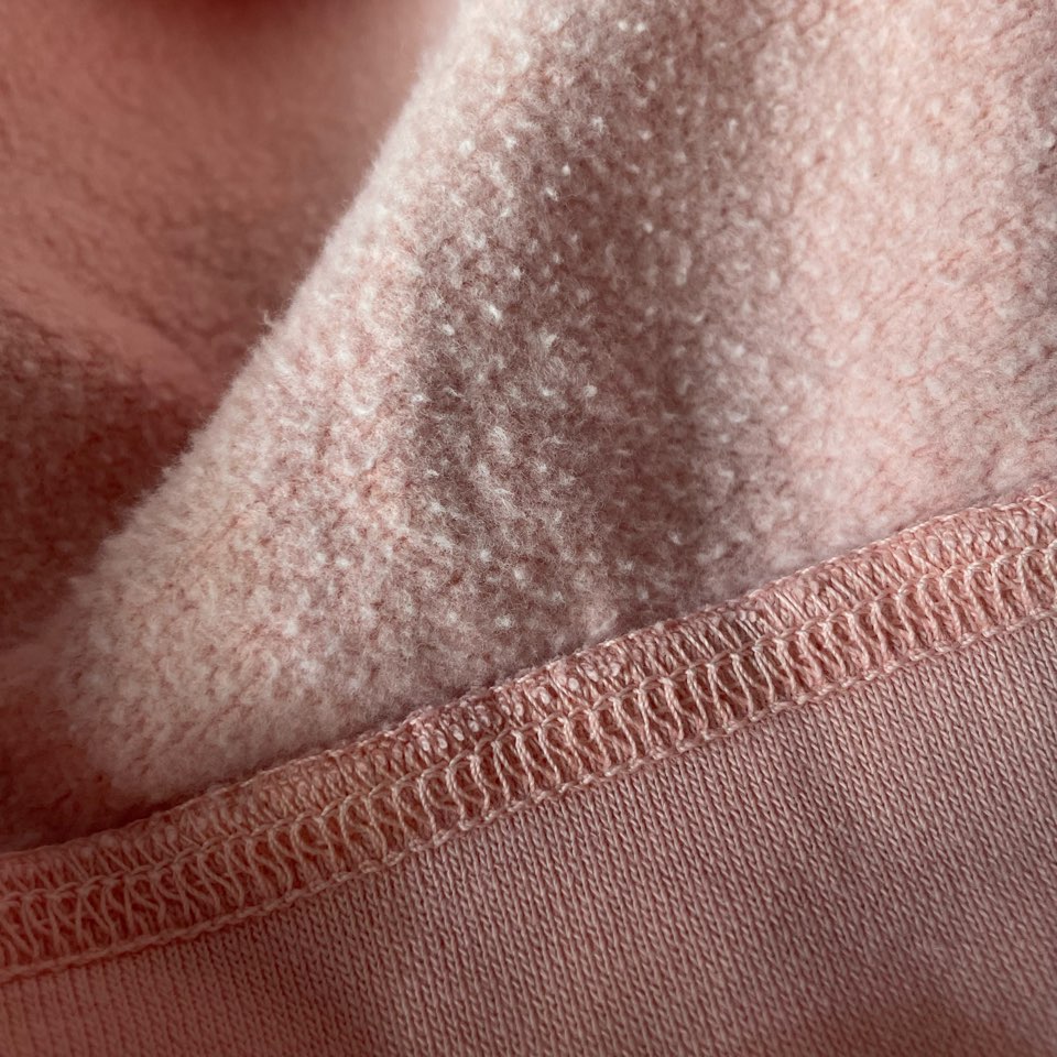 【Unisex】the hommage effort | オマージュ Garment Dye Crew Sweat - PEACH - 画像 (11)