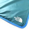 【Kid's】THE NORTH FACE | ザ・ノースフェイス　Baby Reversible Cozy Blanket - AE アトランティックディープグリーン [NNB72331] - 画像 (4)