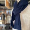 【Unisex】Cozy Cashmere Company | コージーカシミヤカンパニー　 Cashmere Single Rib Scarf - NAVY - 画像 (2)