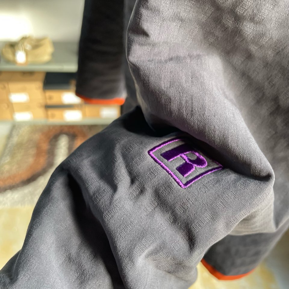 【Men's】patagonia | パタゴニア Men's R2 Tech Face Jacket - FORGE GREY - 画像 (15)