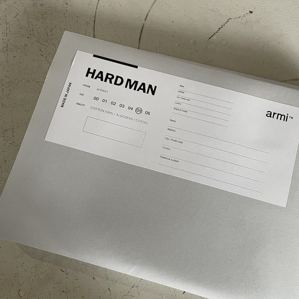 【Unisex】armi | アーミィ 『HARD MAN』Crewneck Big Tee - WHITE - 画像 (15)