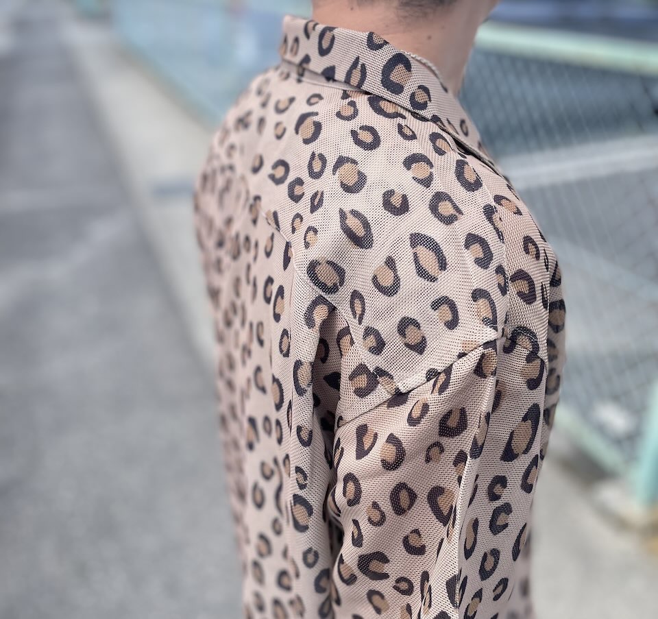 【Men's】BIG MIKE | ビッグマイク Mesh Leopard Open Slit S/S Shirts - SAND BEIGE - 画像 (6)