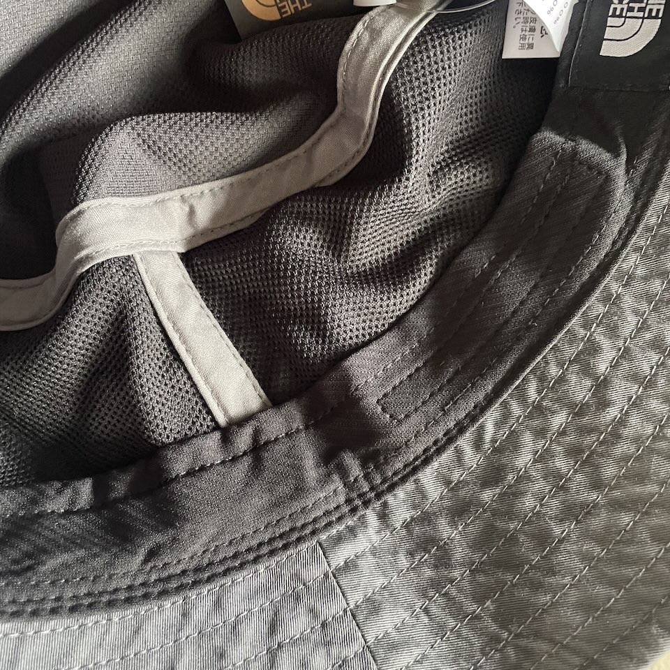 【Unisex】THE NORTH FACE | ザ・ノースフェイス TNF Simply Chino Hat - AG アスファルトグレー - 画像 (5)