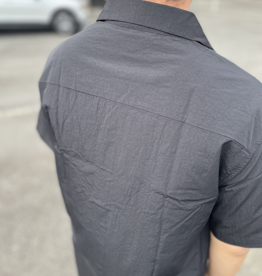 【Men's】Less by SHELTECH | シェルテック Open Collar Shirt - BLACK - 画像 (6)