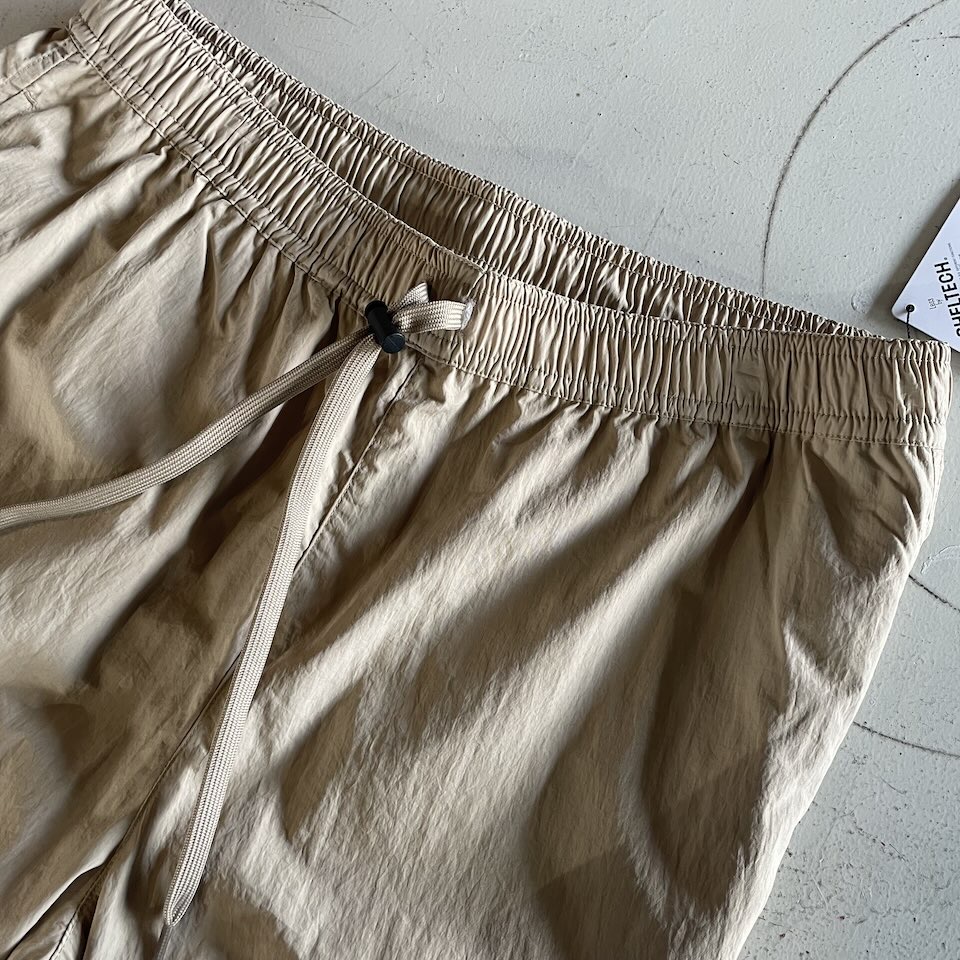 【Men's】Less by SHELTECH | シェルテック Jogger Pants - TAUPE - 画像 (10)