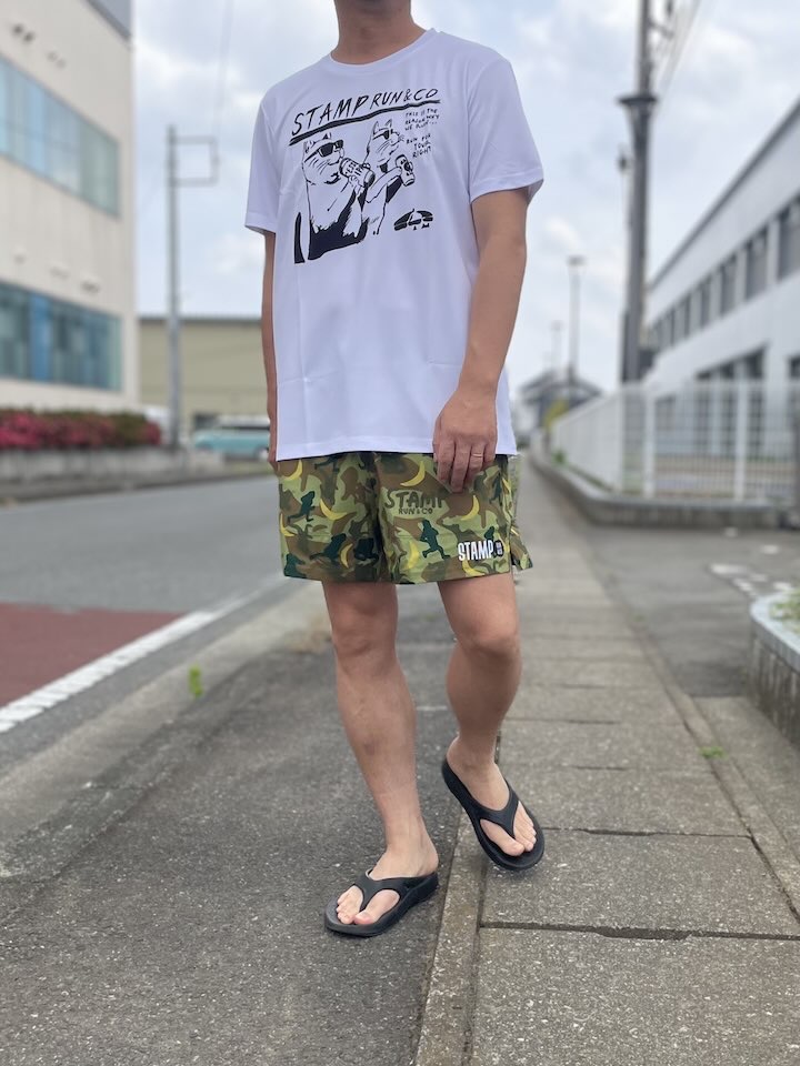 【Unisex】STAMP Run&Co | スタンプ ランアンドカンパニー STAMP Graphic Run Tee "TWO CATS" - WHITE - 画像 (5)