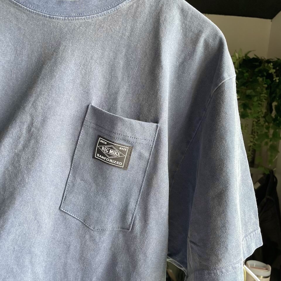 【Men's】BIG MIKE | ビッグマイク Pigment Sunglasses Pocket S/S Tee - NAVY - 画像 (9)