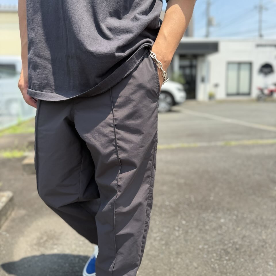 【Men's】BURLAP OUTFITTER | バーラップアウトフィッター Pleated Work Pant - RAVEN - 画像 (3)